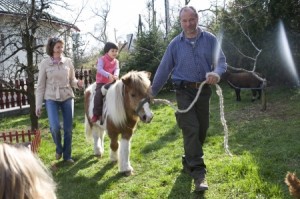 Húsvét, állatsimogató