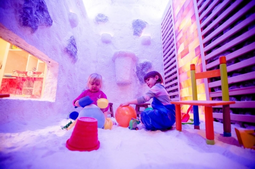 Játék a sószobában